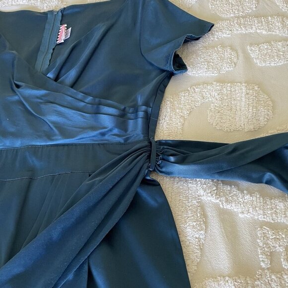 Pinup Couture Ava Faux Wrap Wiggle Dress Turquoise Satin 2X Retro Mad Men Glam - Picture 9 of 10